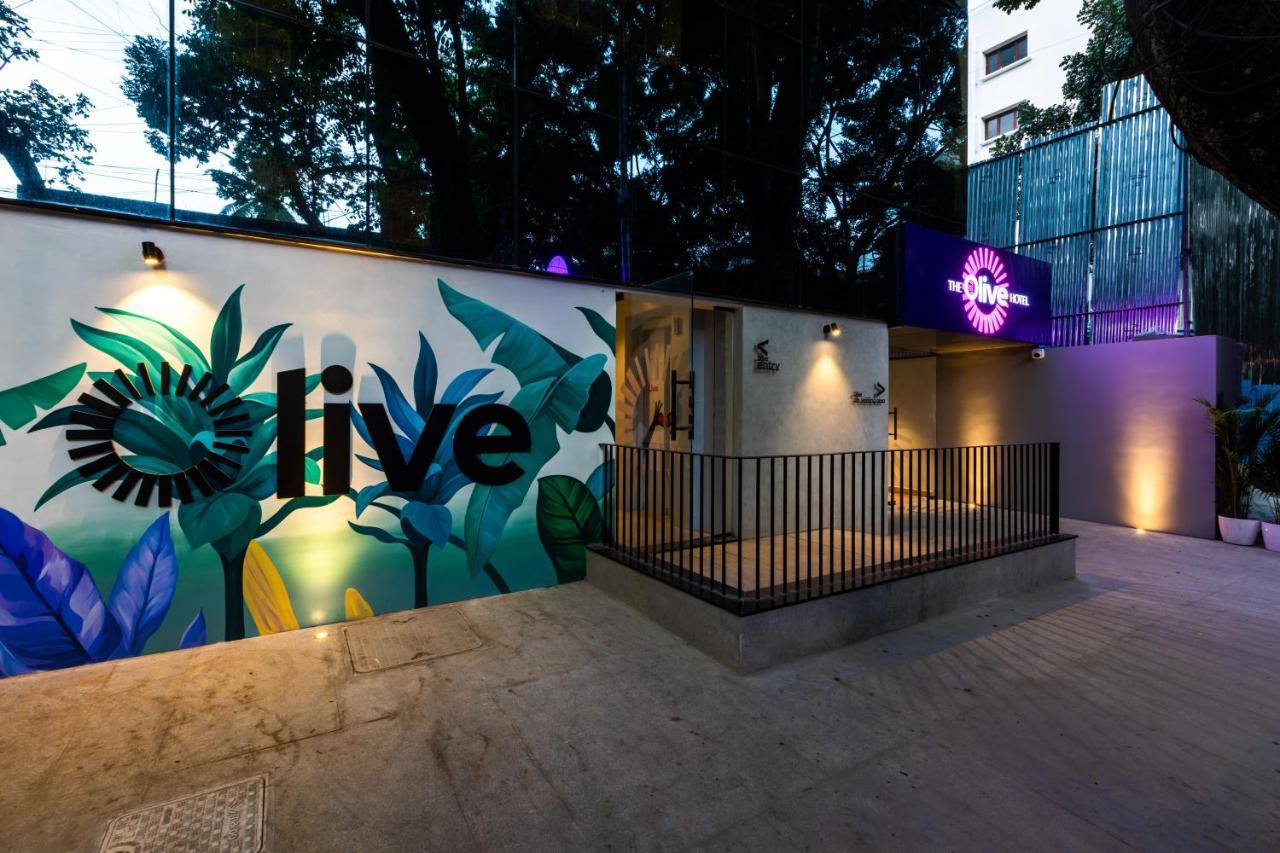 Olive Hotel Indiranagar 100Ft Road By Embassy Group バンガロール エクステリア 写真