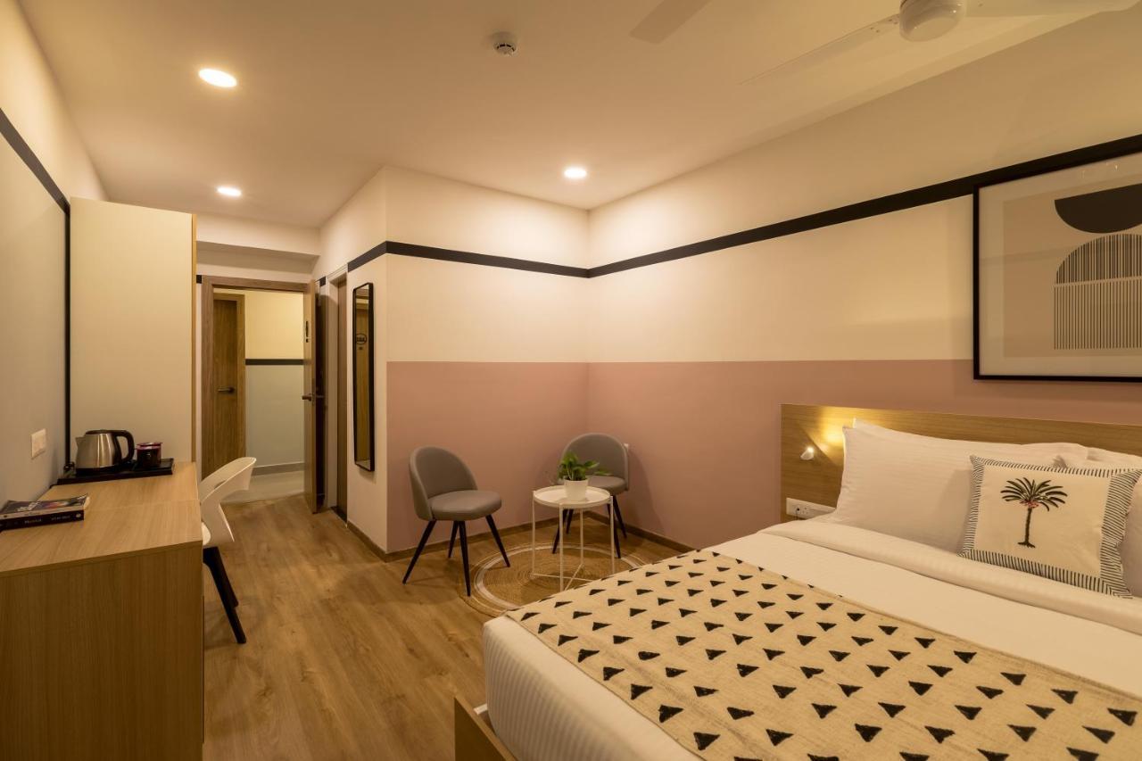 Olive Hotel Indiranagar 100Ft Road By Embassy Group バンガロール エクステリア 写真