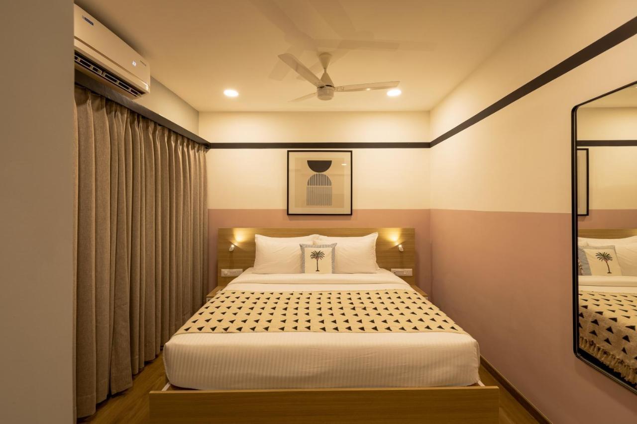 Olive Hotel Indiranagar 100Ft Road By Embassy Group バンガロール エクステリア 写真